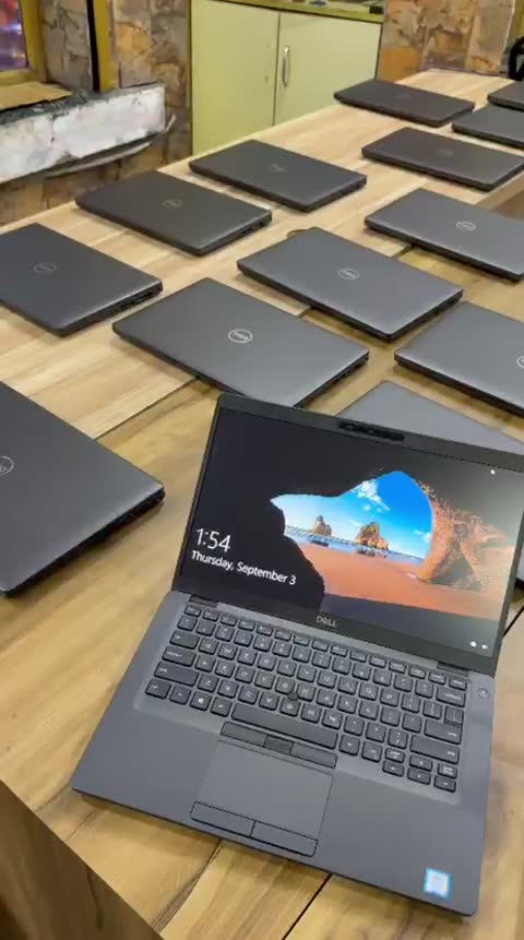 DELL LATITUDE 5400 (Core i5 8th)